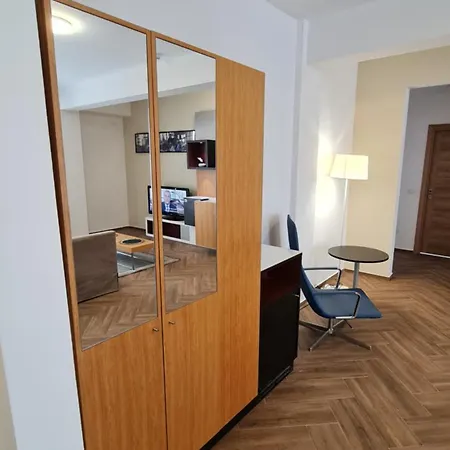 Jafar 8 - 1Br Apartment With Balcony & Workspace Timişoara