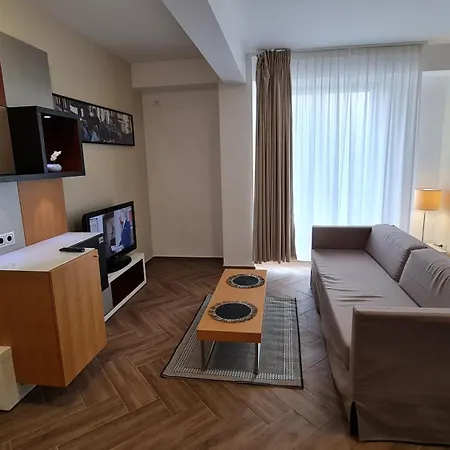 Jafar 8 - 1Br Apartment With Balcony & Workspace * Timişoara