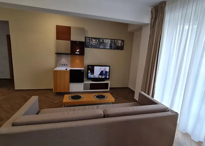 Apartament Jafar 8 *